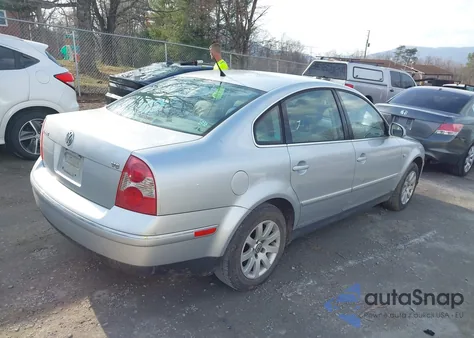 2003 Volkswagen Passat Gls V6 z USA, uszkodzony, nr VIN WVWPH63B63P334603